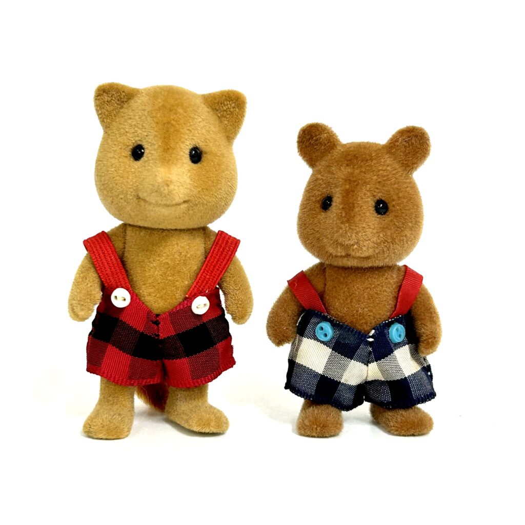 [used] Vintage Fox and Squirrel Boys Sylvanian Families Calico Critters