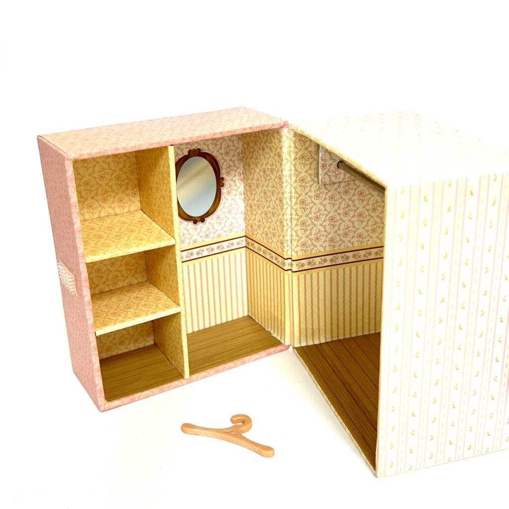 [used] Fan Club Fashion Box Sylvanian Families Calico Critters