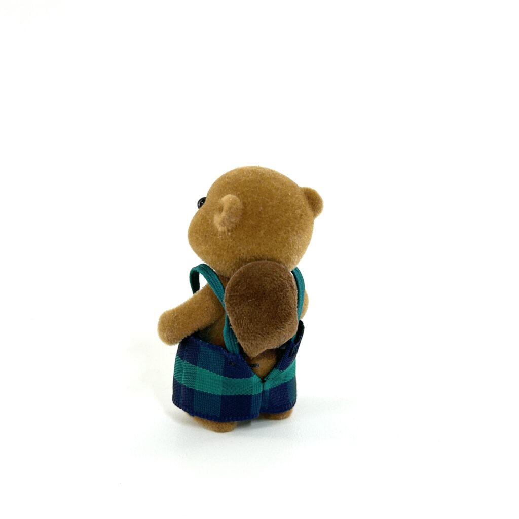 [used] Vintage Beaver Boy Sylvanian Families Calico Critters