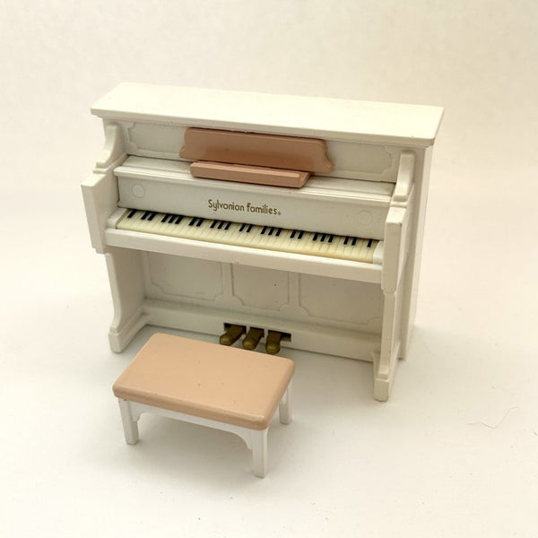 [Used] WHITE UPRIGHT PIANO Calico Criters Epoch Japan Sylvanian Families