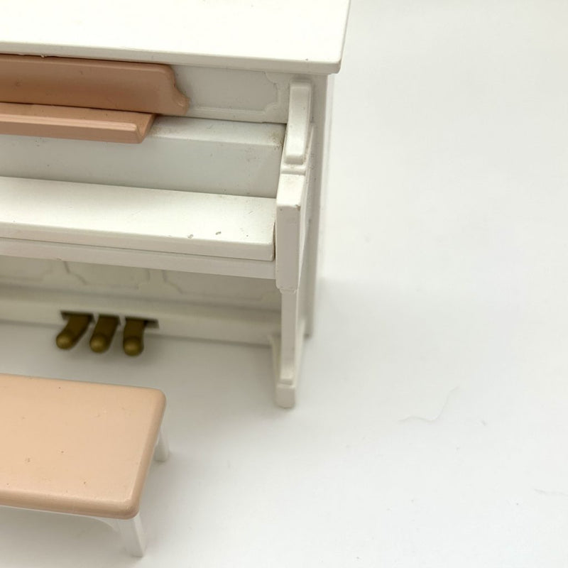 [Used] WHITE UPRIGHT PIANO Calico Criters Epoch Japan Sylvanian Families