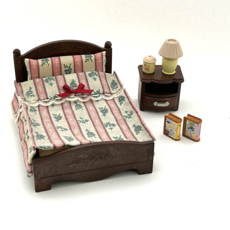 [Used] SEMI-DOUBLE BED FOR BEDROOM KA-512 Epoch Sylvanian Families