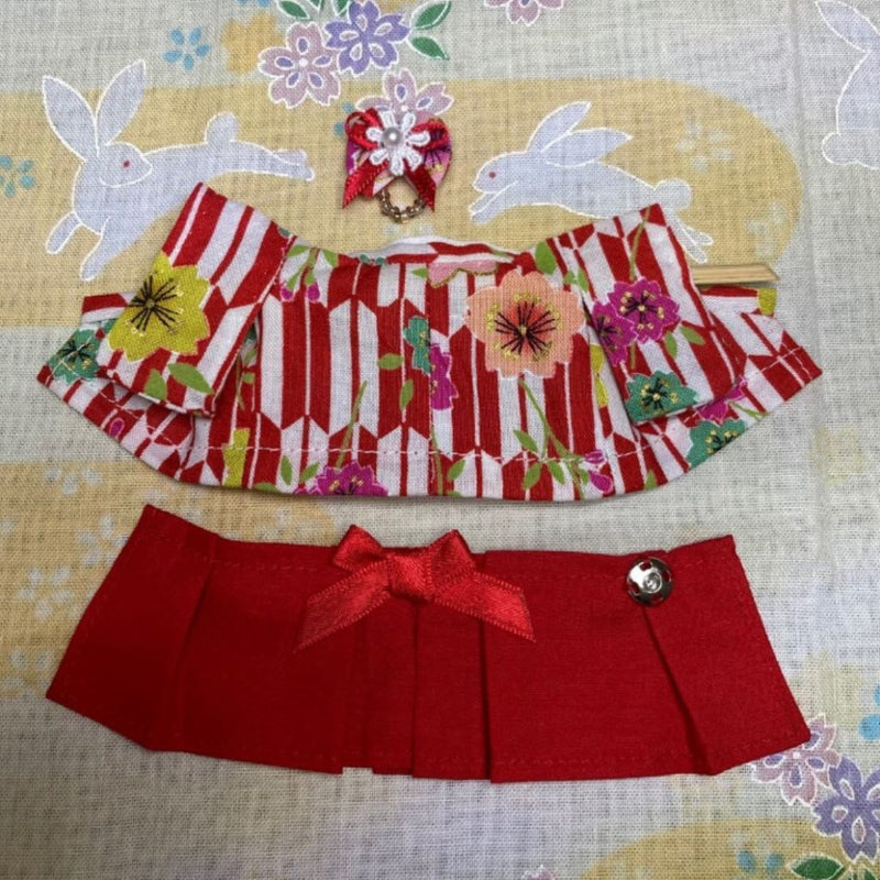 HANDMADE DRESS RED YAGASURI HAKAMA FOR MOTHER Does not apply