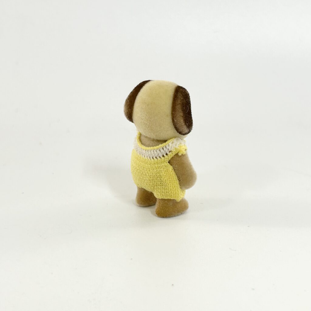 [used] Baby Beagle Dog Sylvanian Families Calico Critters