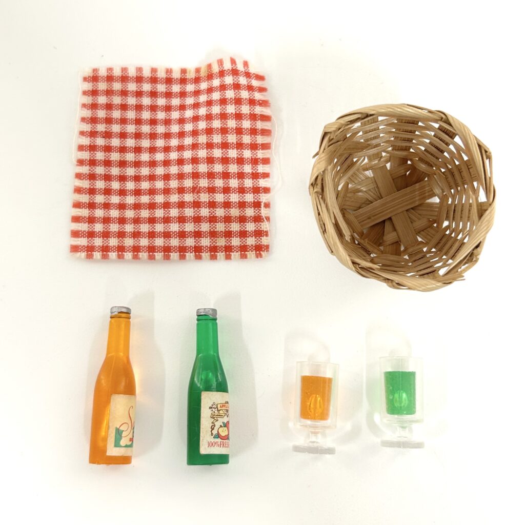[used] Drink Bottle Glass Set Sylvanian Families Calico Critters