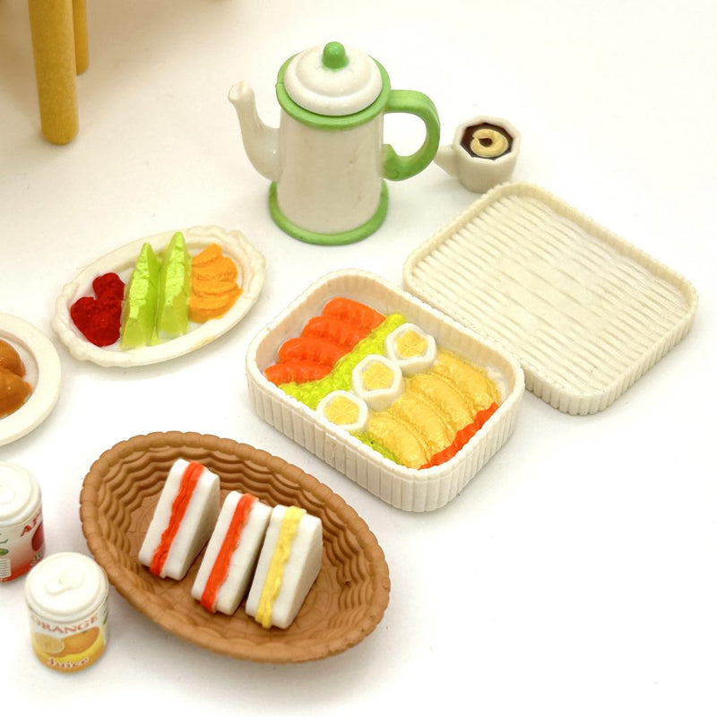 [Used] TABLE AND MEAL SET Epoch Sylvanian Families