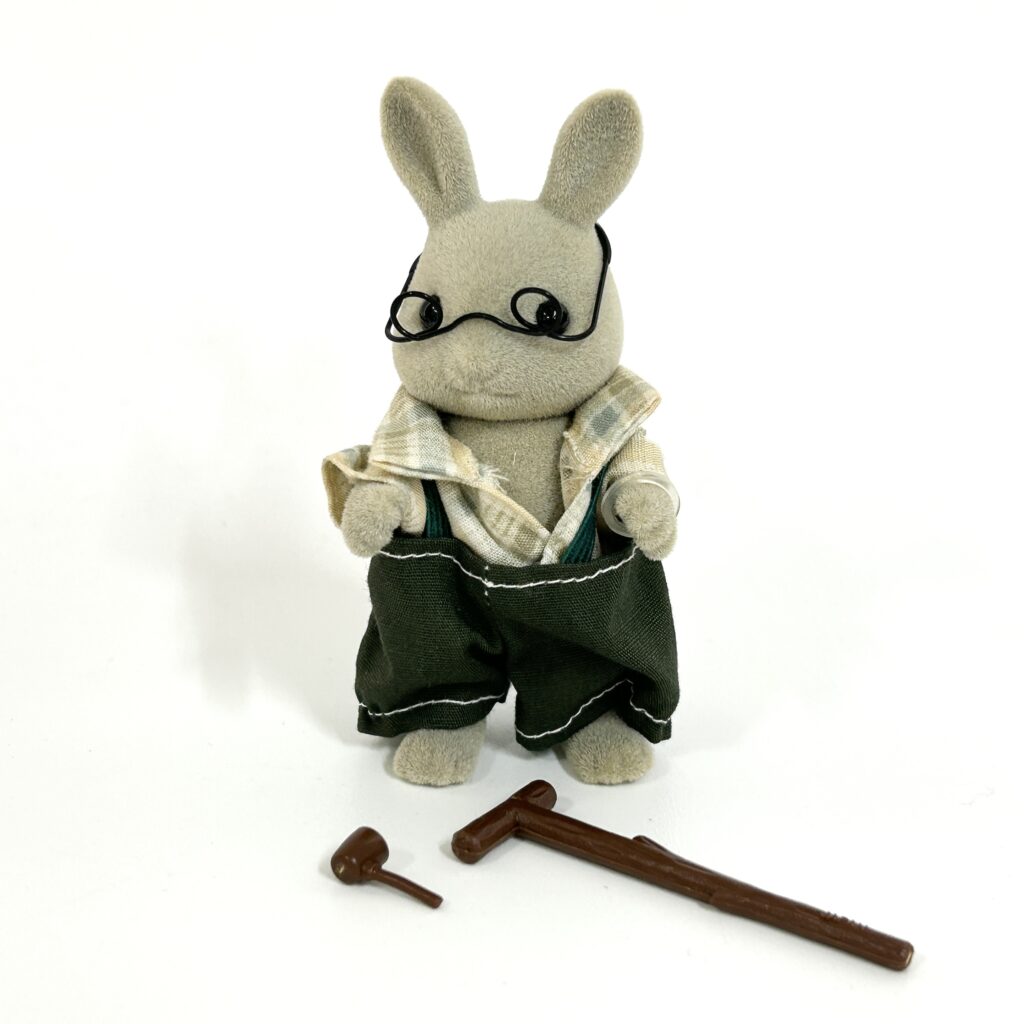 [used] Vintage Gray Rabbit Grand Father 1985 U-16-950 Sylvanian Families Calico Critters
