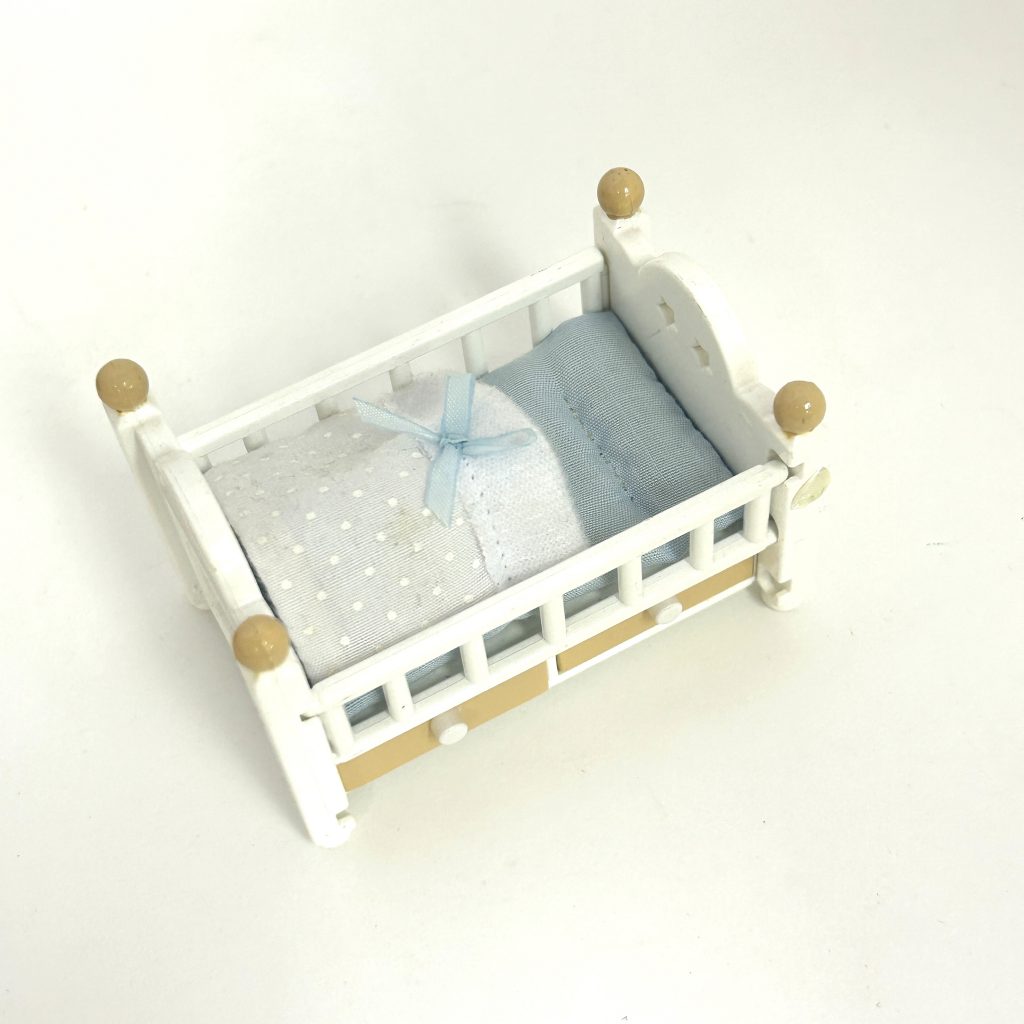 [Used] BABY BED / CRIB Epoch KA-203 Japan Sylvanian Families