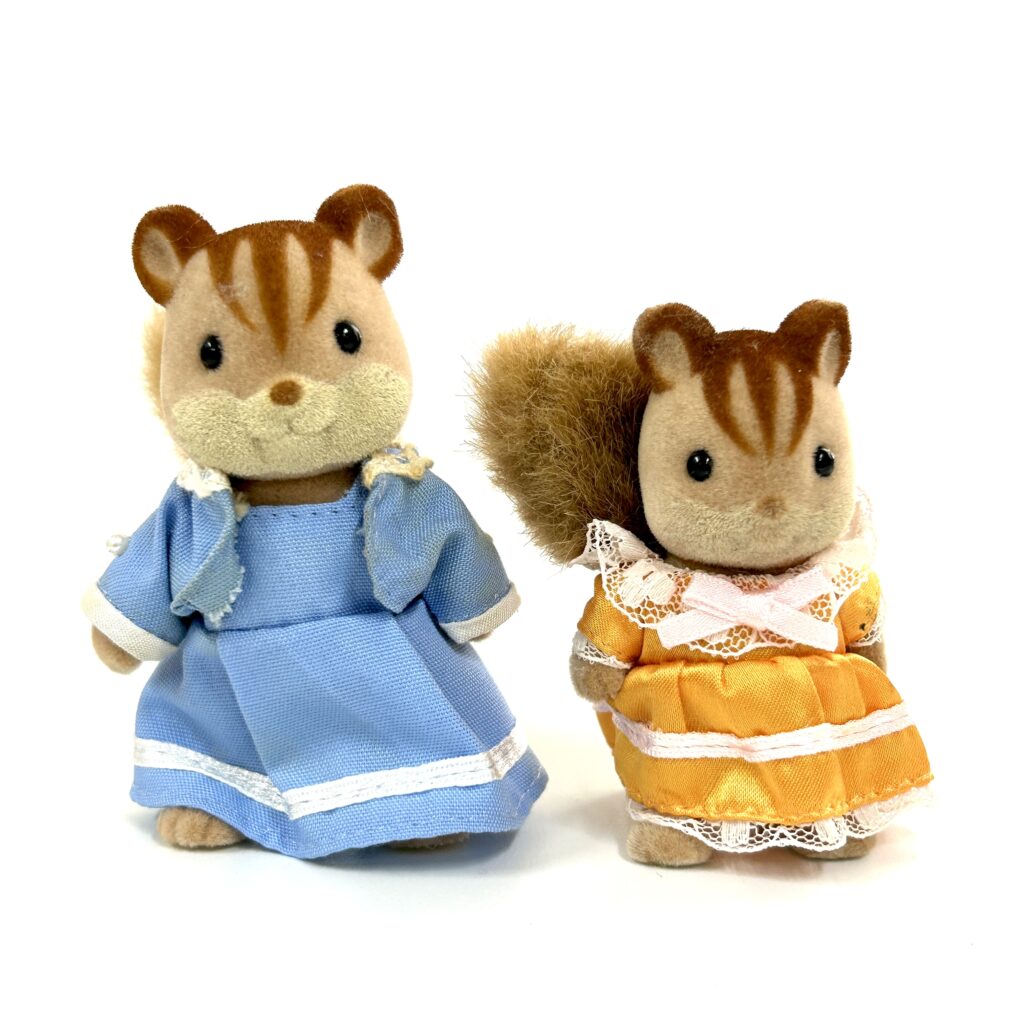 [used] Squirrel Mother and Girl Sylvanian Families Calico Critters