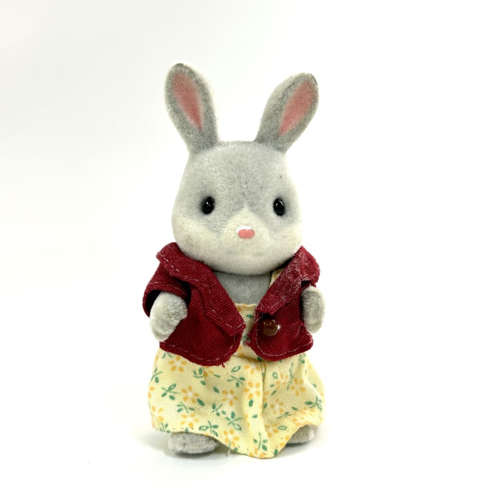 [used] Cottontail Rabbit Girl Sylvanian Families Calico Critters