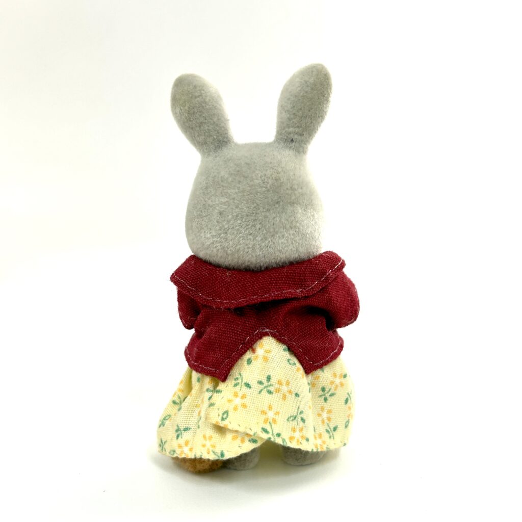 [used] Cottontail Rabbit Girl Sylvanian Families Calico Critters