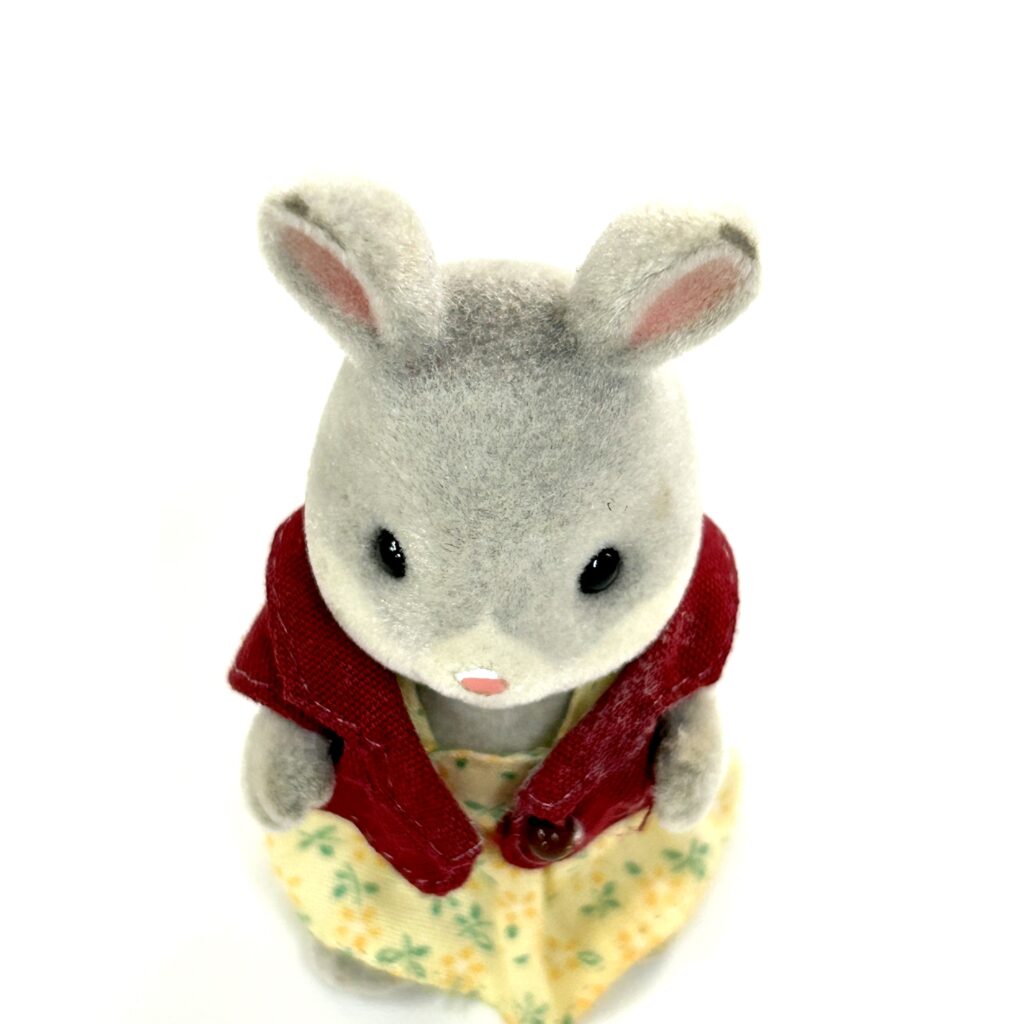[used] Cottontail Rabbit Girl Sylvanian Families Calico Critters