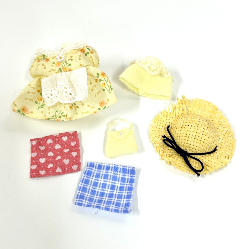 [used] Clothes Set Sylvanian Families Calico Critters