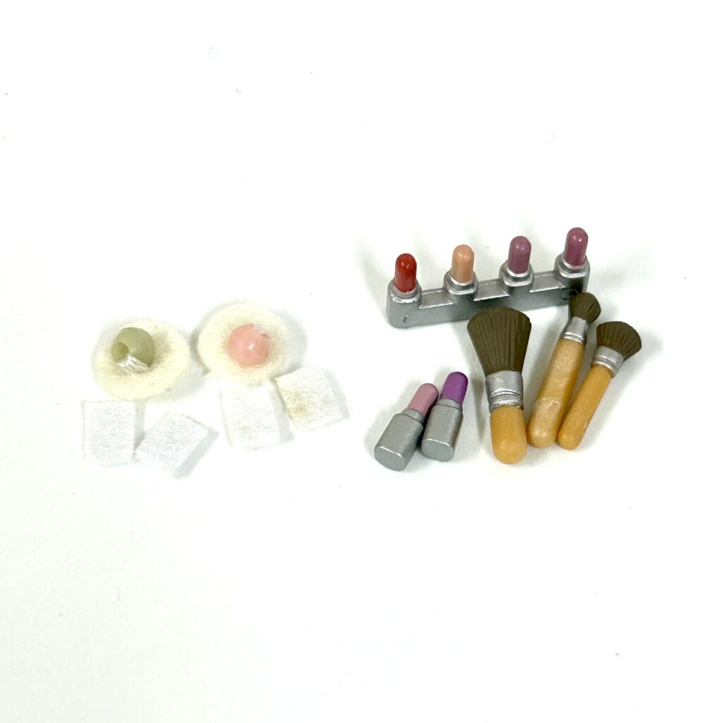 [used] Cosmetic Set Sylvanian Families Calico Critters
