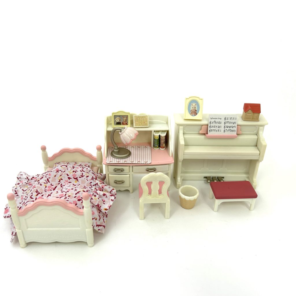 [Used] FURNITURE AND ACCESSORY SET Epoch Japan Sylvanian Families