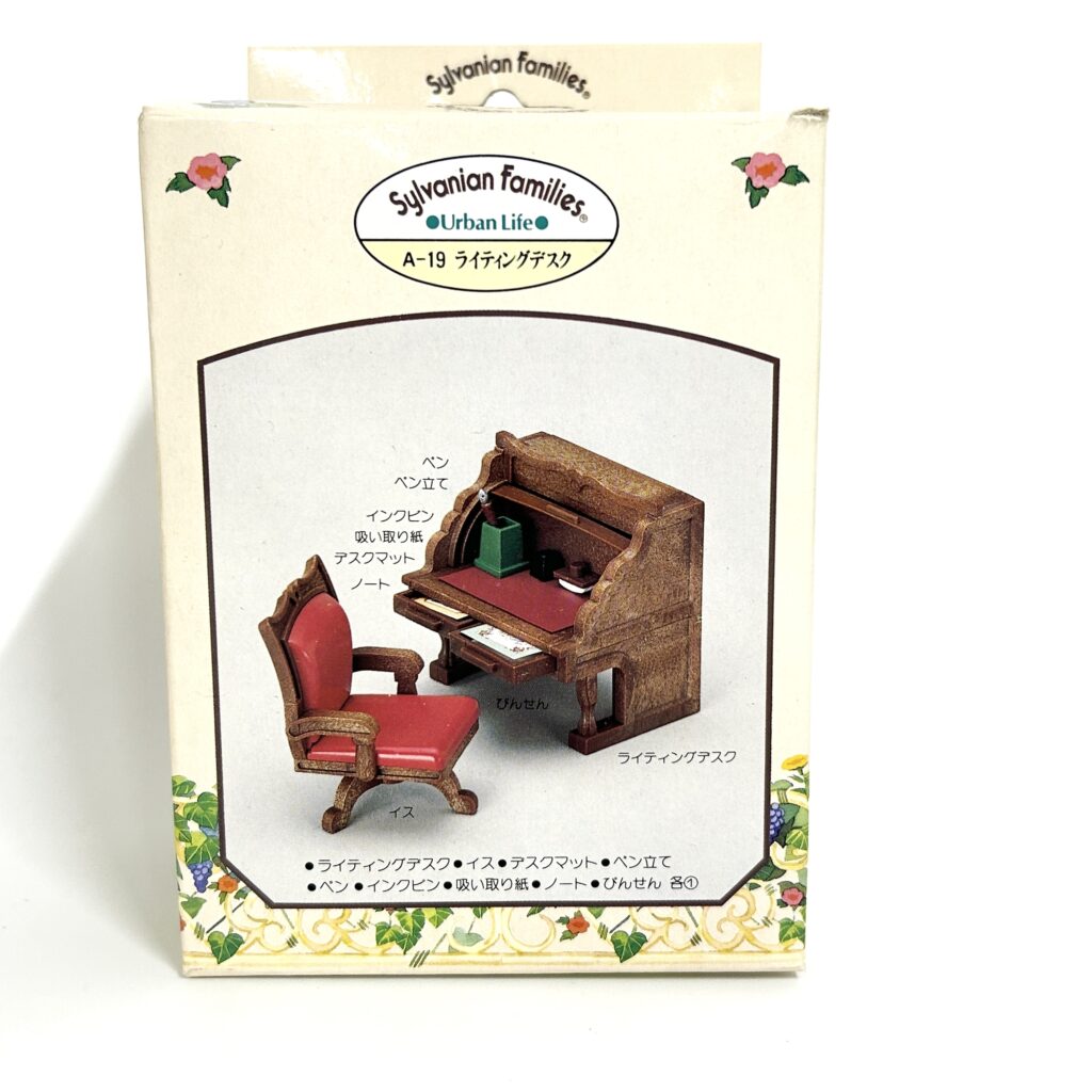 [used] Vintage Urban Life Writing Desk 1988 A-19 Sylvanian Families Calico Critters