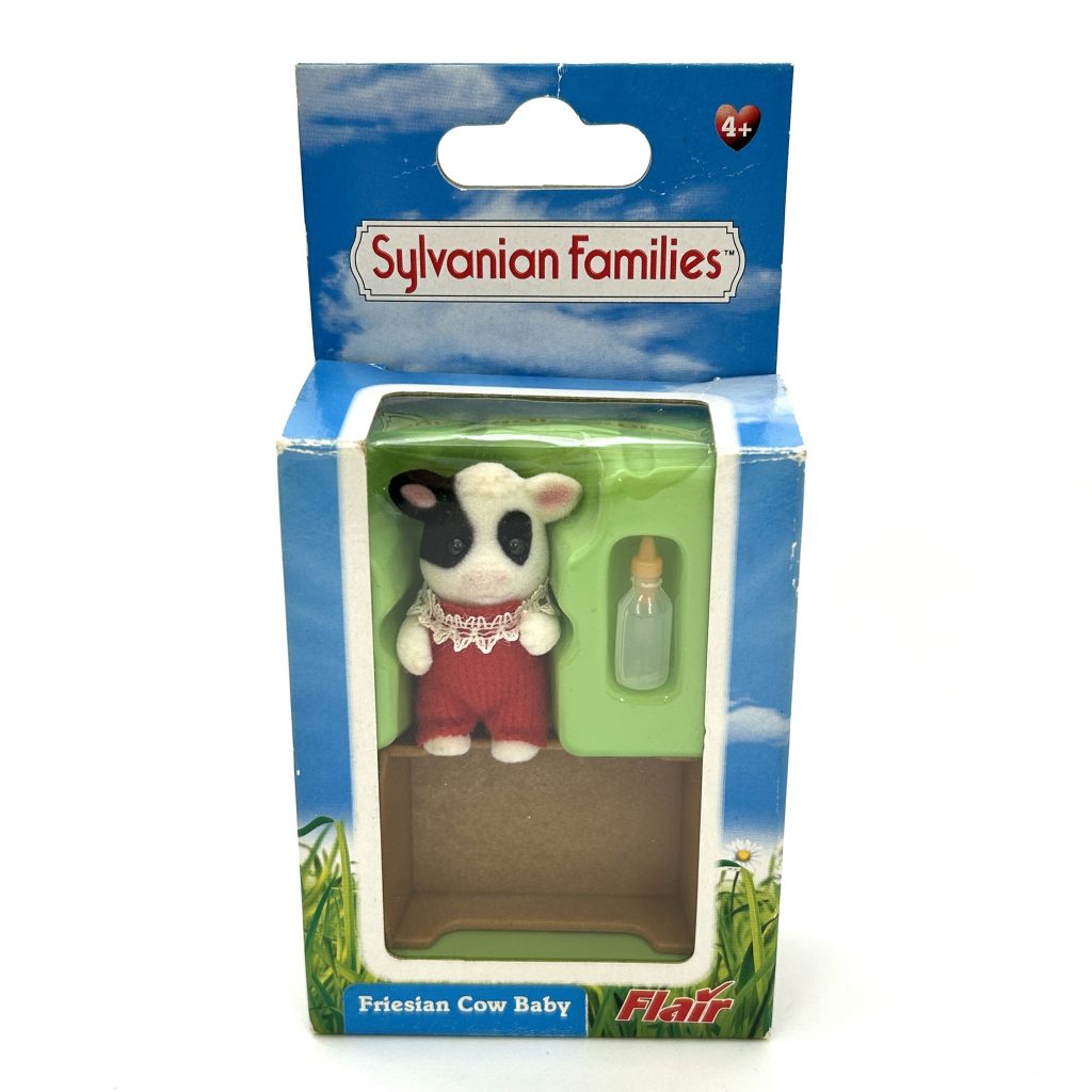 Friesian Cow Baby Flair 4168F عائلات سيلفانيان كاليكو كريترز