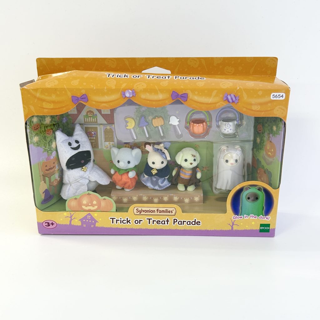 [used] Trick Or Treat Parade 5654 Sylvanian Families Calico Critters