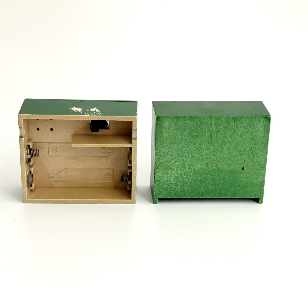 [used] Vintage Green Chest and Cabinet Sylvanian Families Calico Critters