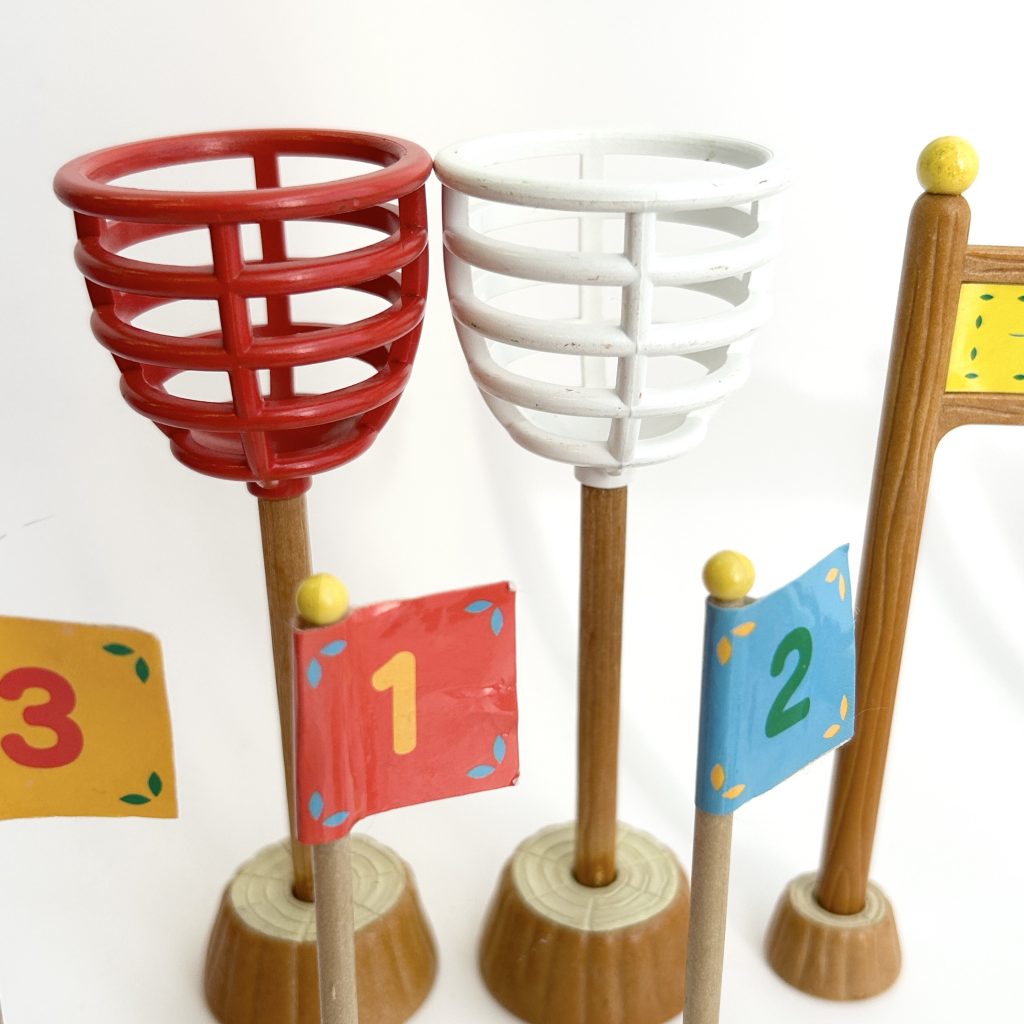 [used] Vintage School Sports Day Set 1998 S-08 Sylvanian Families Calico Critters