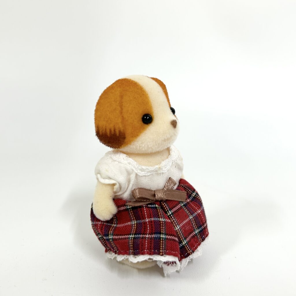 [used] Chiffon Dog Girl Sylvanian Families Calico Critters