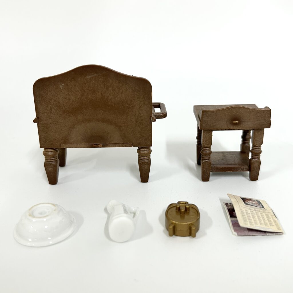 [used] Urban Life Bedside Table Set A-22 Sylvanian Families Calico Critters