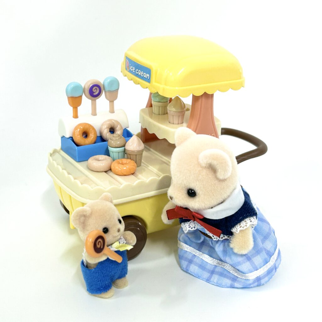 Miniature Sweets Food Truck THREEPY
