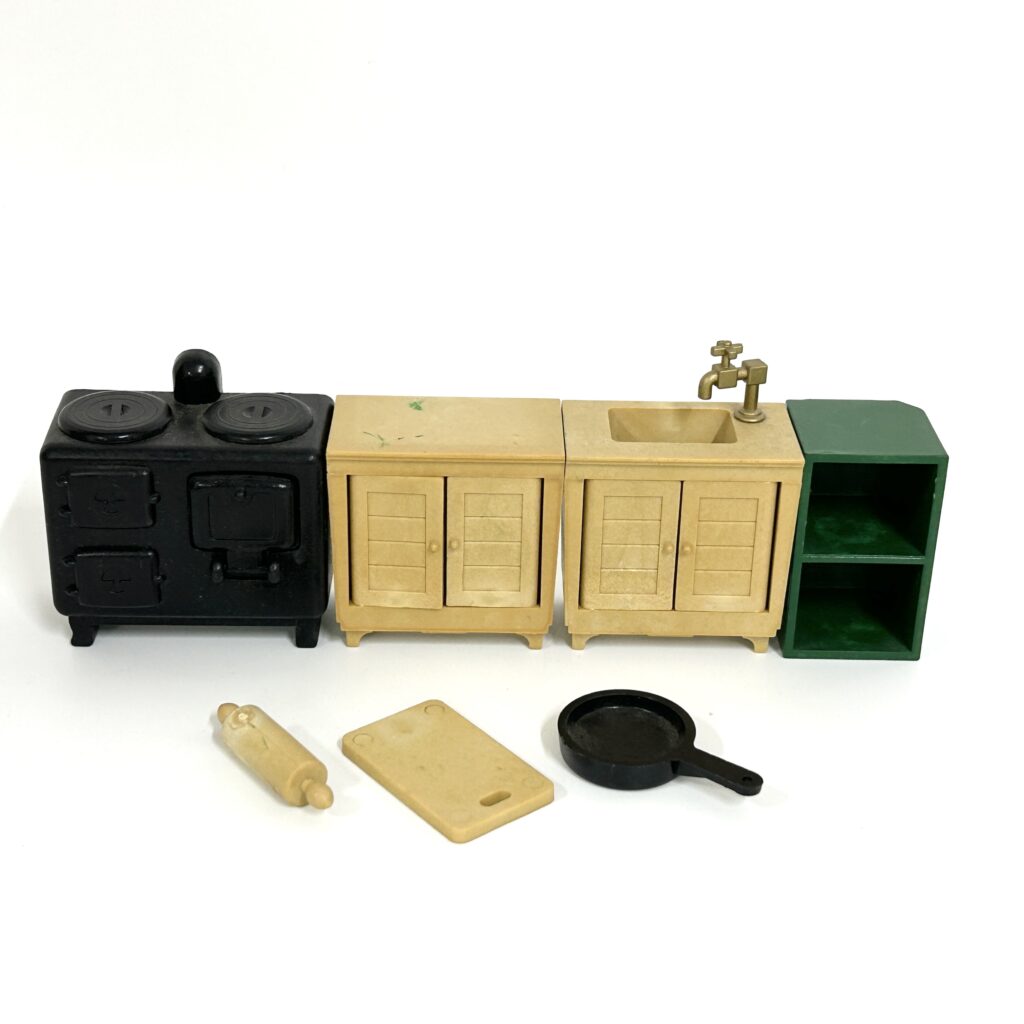 [used] Vintage Kitchen Set 1985 KA-10 Sylvanian Families Calico Critters