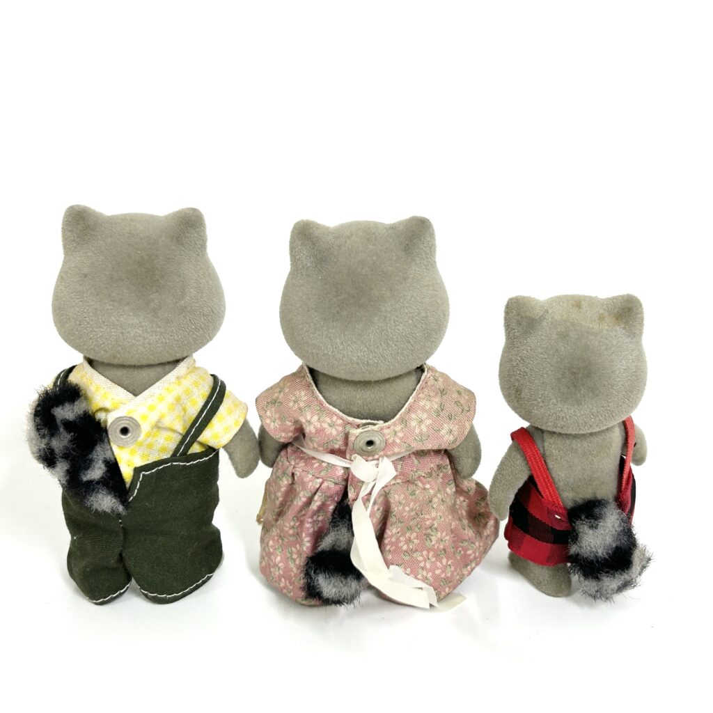 [used] Vintage Raccoon Family 1986 Sylvanian Families Calico Critters