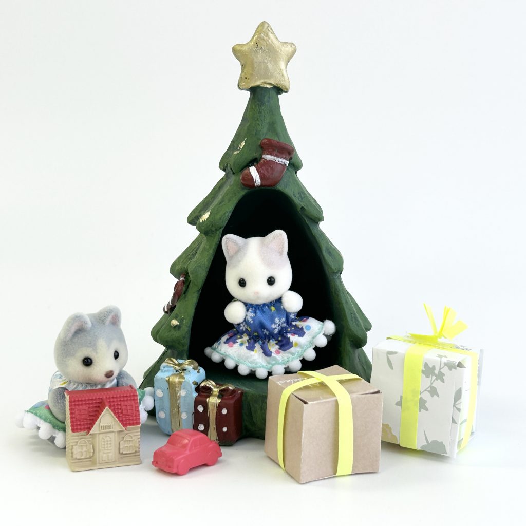 Tree Resin Ornament Natural Kitchen