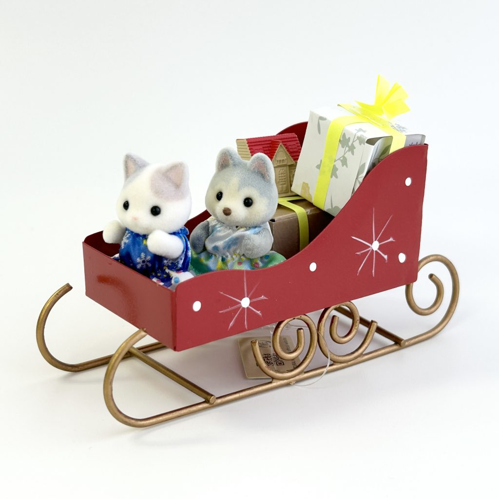 Tin Red Sled Ornament Natural Kitchen