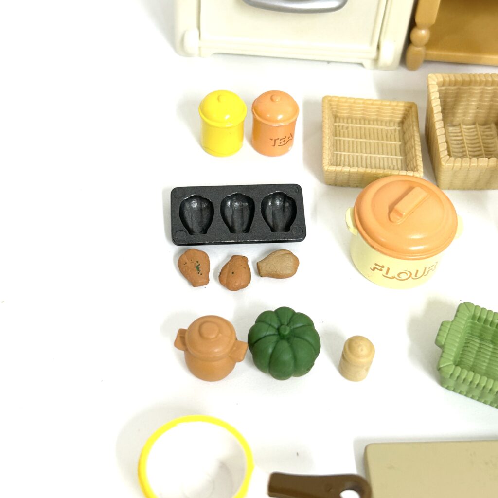 [used] Dining Room Set SE-150 Sylvanian Families Calico Critters