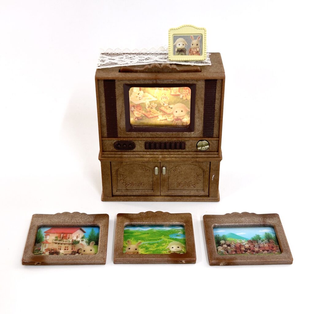 [used] Television TV Set For Living Room KA-516 Sylvanian Families Calico Critters