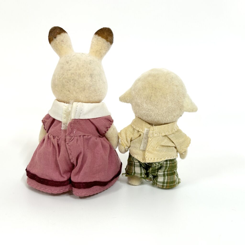 [used] Chocolate Rabbit Mother Sheep Boy Sylvanian Families Calico Critters