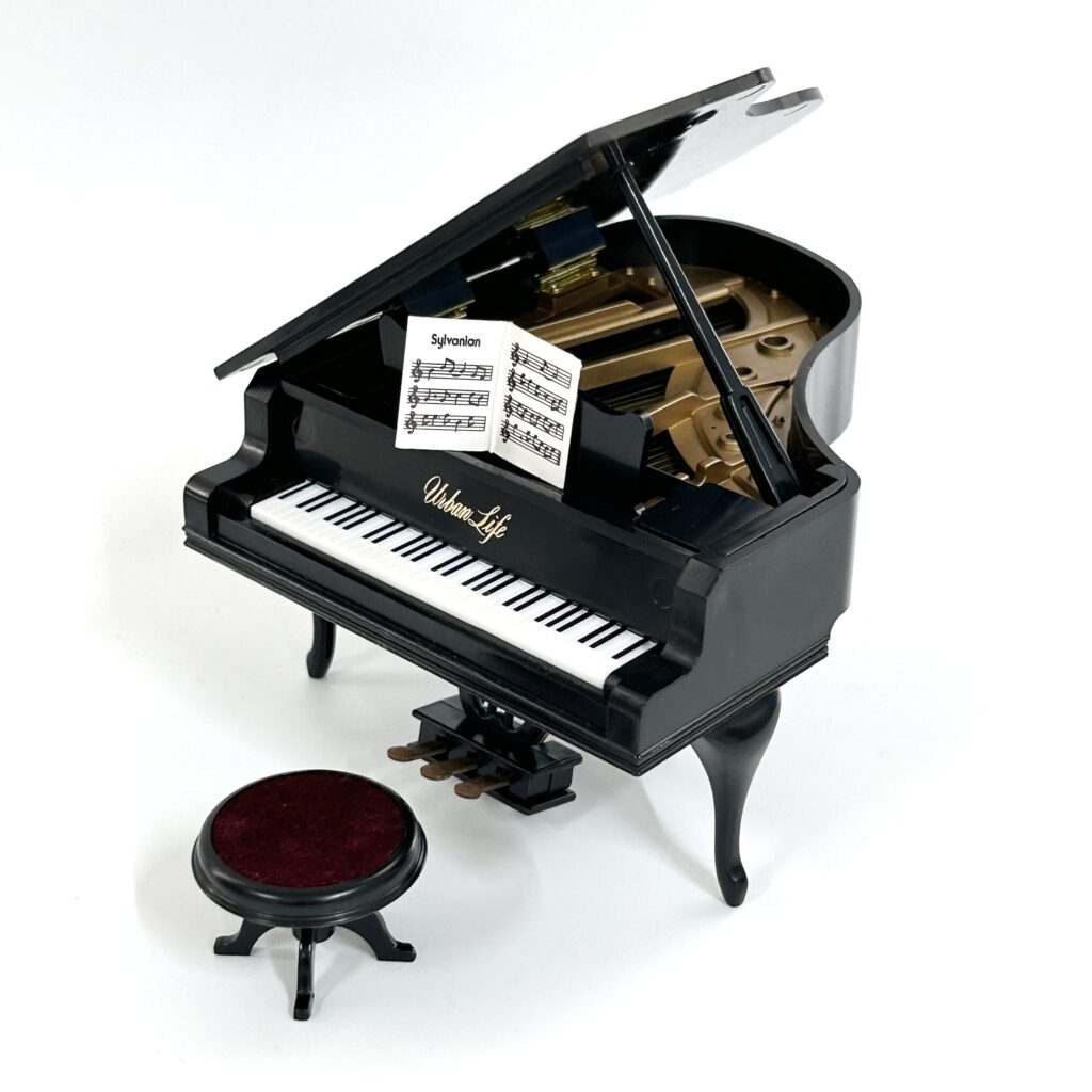 [used] Urban Life Grand Piano Black A-16 Sylvanian Families Calico Critters
