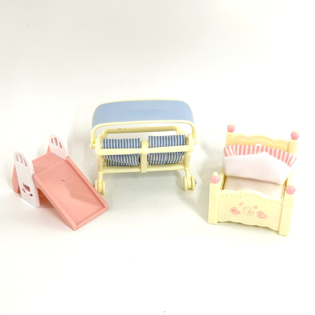 [used] Close Babies And Baby Furniture Set SE-190 Sylvanian Families Calico Critters