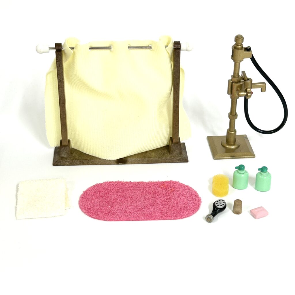 [used] Vintage Bath and Shower Set 1994 KA-66 Sylvanian Families Calico Critters