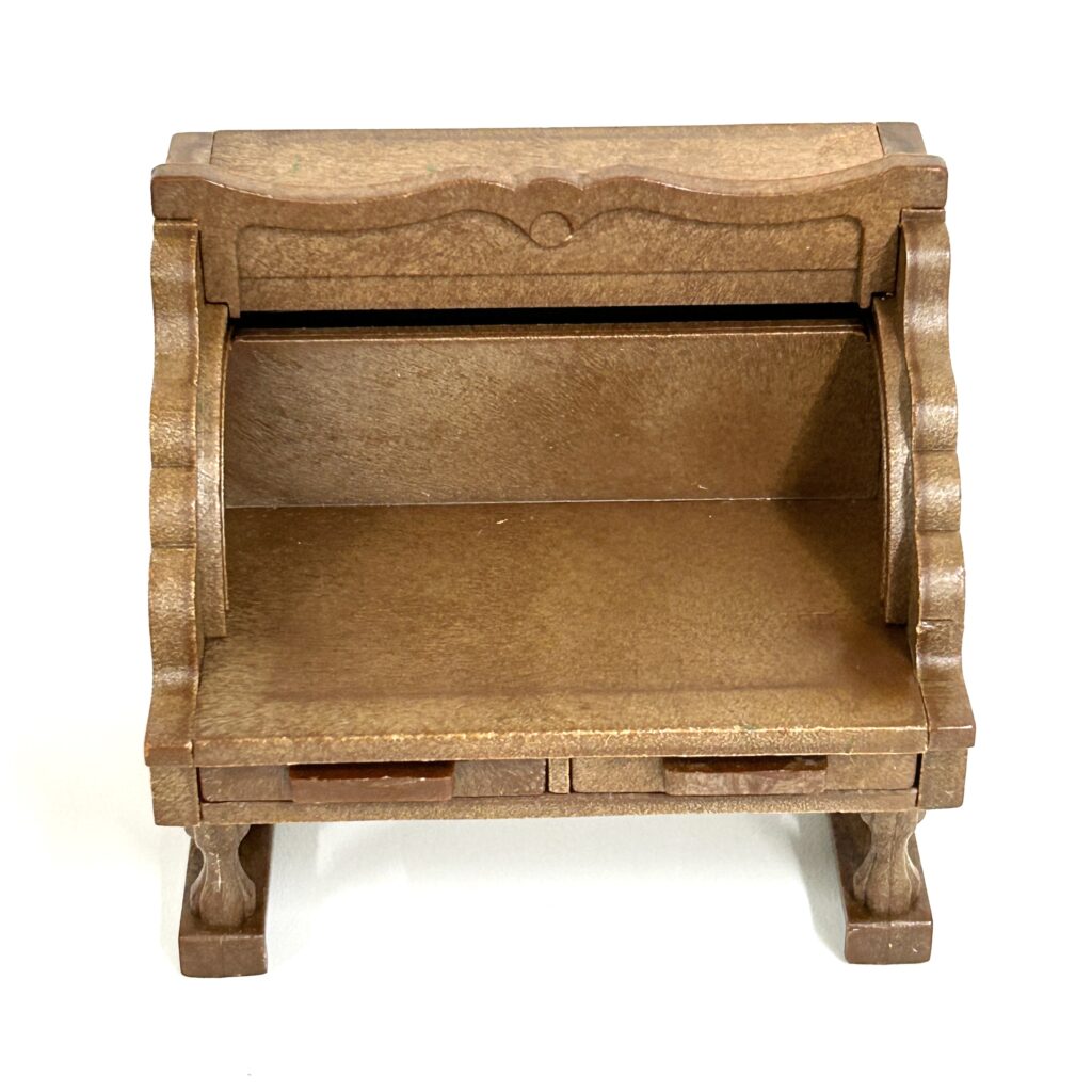 [used] Vintage Urban Life Writing Desk 1988 A-19 Sylvanian Families Calico Critters