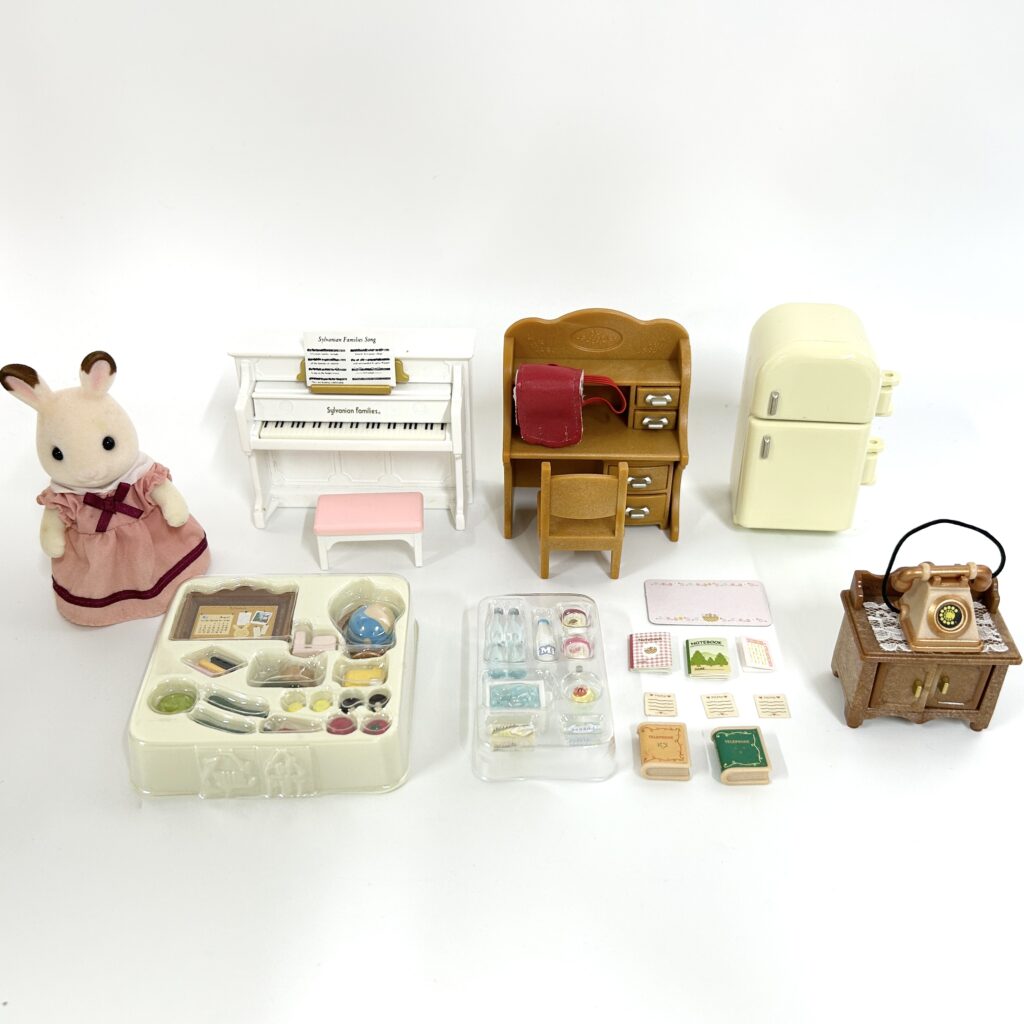 [used] Classic Furniture Set Sylvanian Families Calico Critters