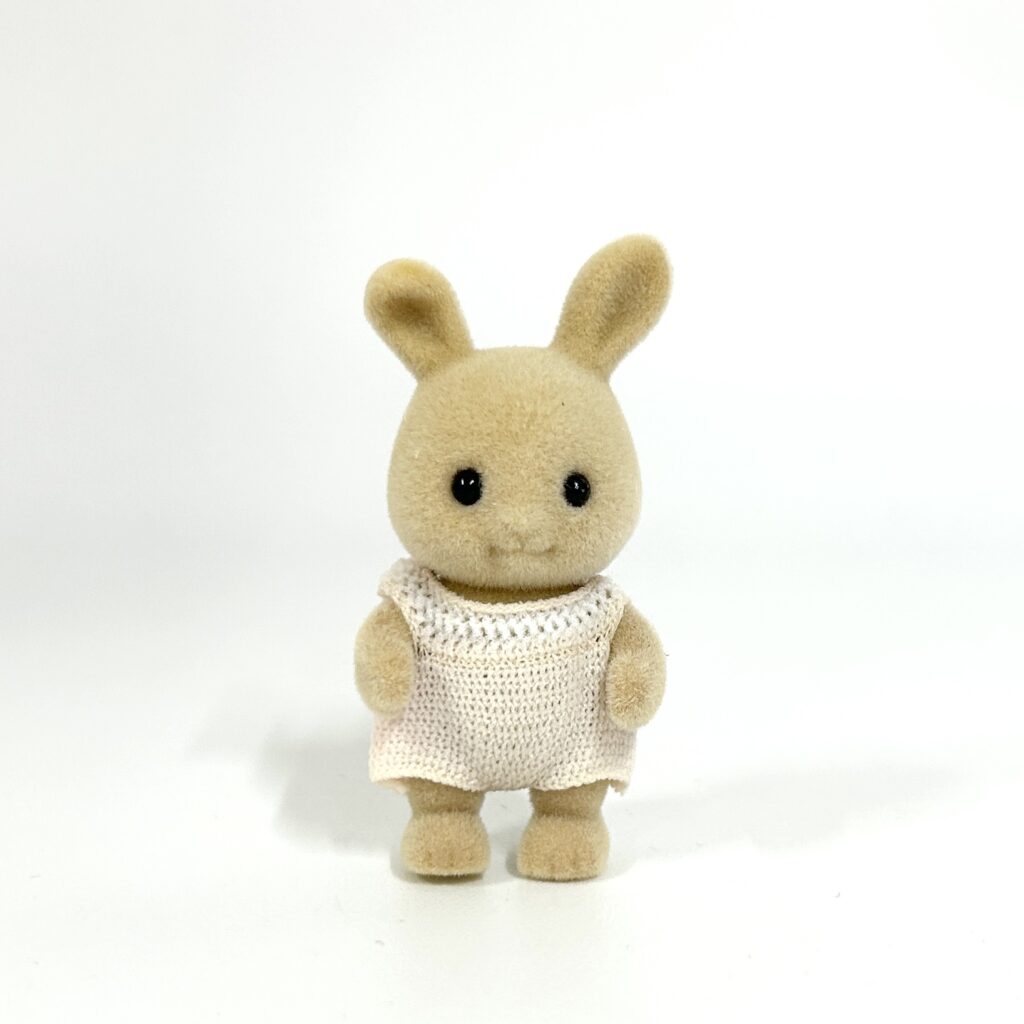 [used] Ivory Rabbit Baby Sylvanian Families Calico Critters