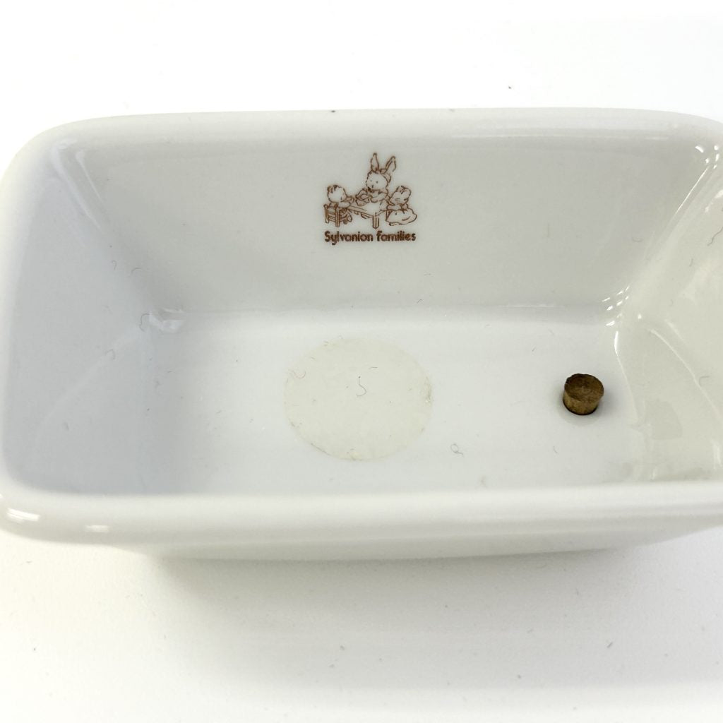 [used] Vintage Ceramic Bathtub 1986 KA-36-750 Sylvanian Families Calico Critters
