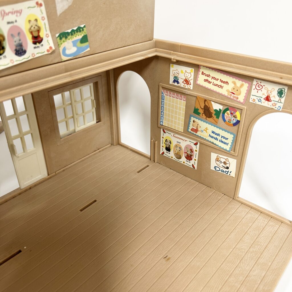 [used] Vintage Forest School Sylvanian Families Calico Critters