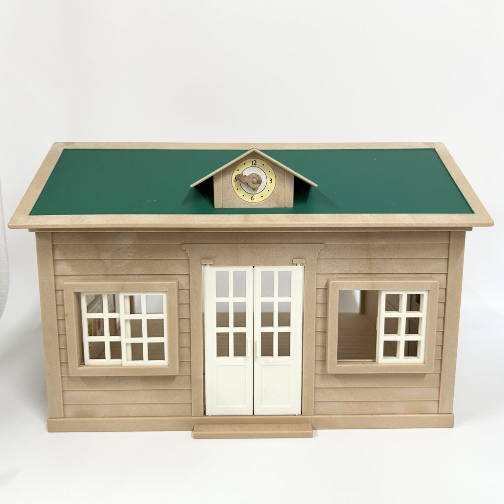 [used] Vintage Forest School Sylvanian Families Calico Critters