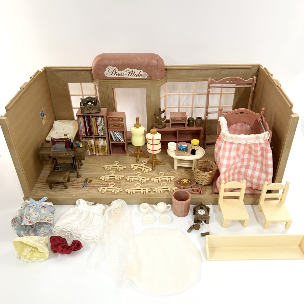 [used] Vintage Dressmaker in the Forest 1994 HA-20 Sylvanian Families Calico Critters