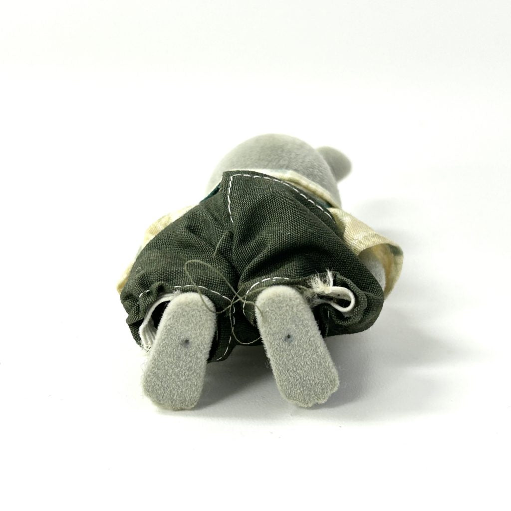 [used] Vintage Gray Rabbit Grandfather 1985 Sylvanian Families Calico Critters