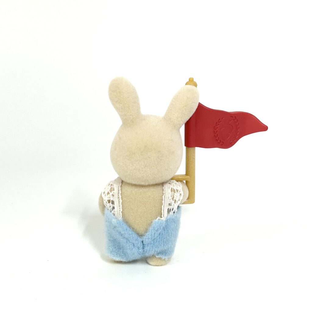 [used] Baby Explorers Series Milk Rabbit Sylvanian Families Calico Critters