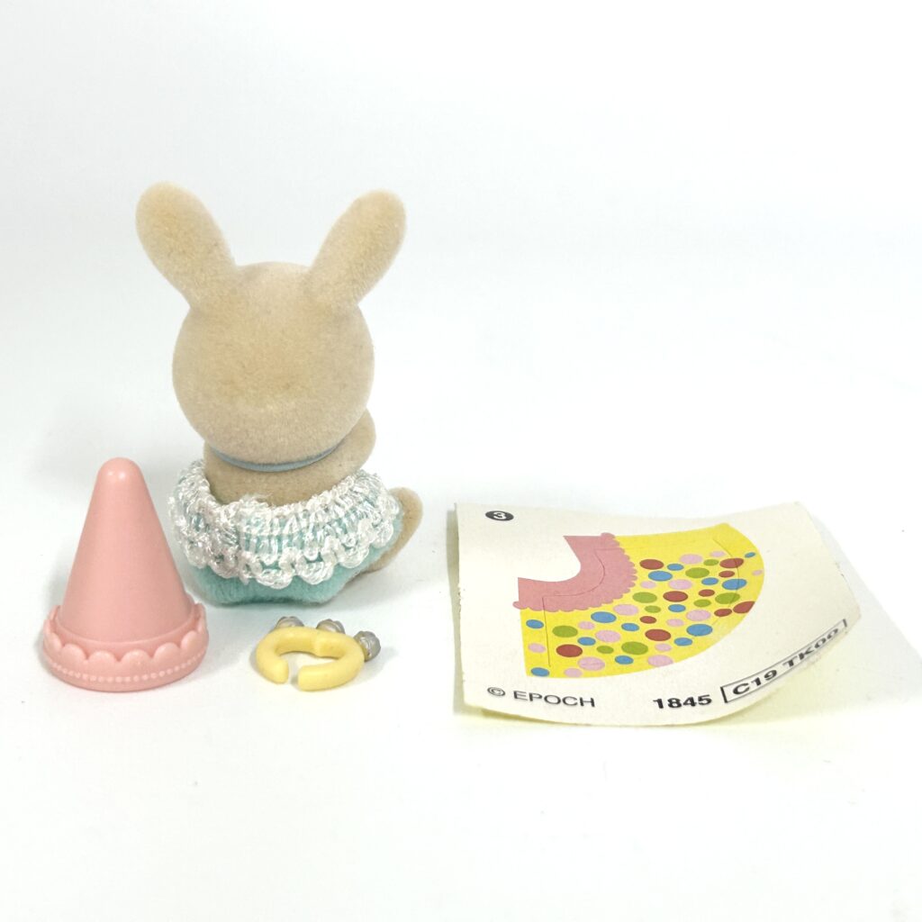 [used] Baby Party Series Milk Rabbit Sylvanian Families Calico Critters