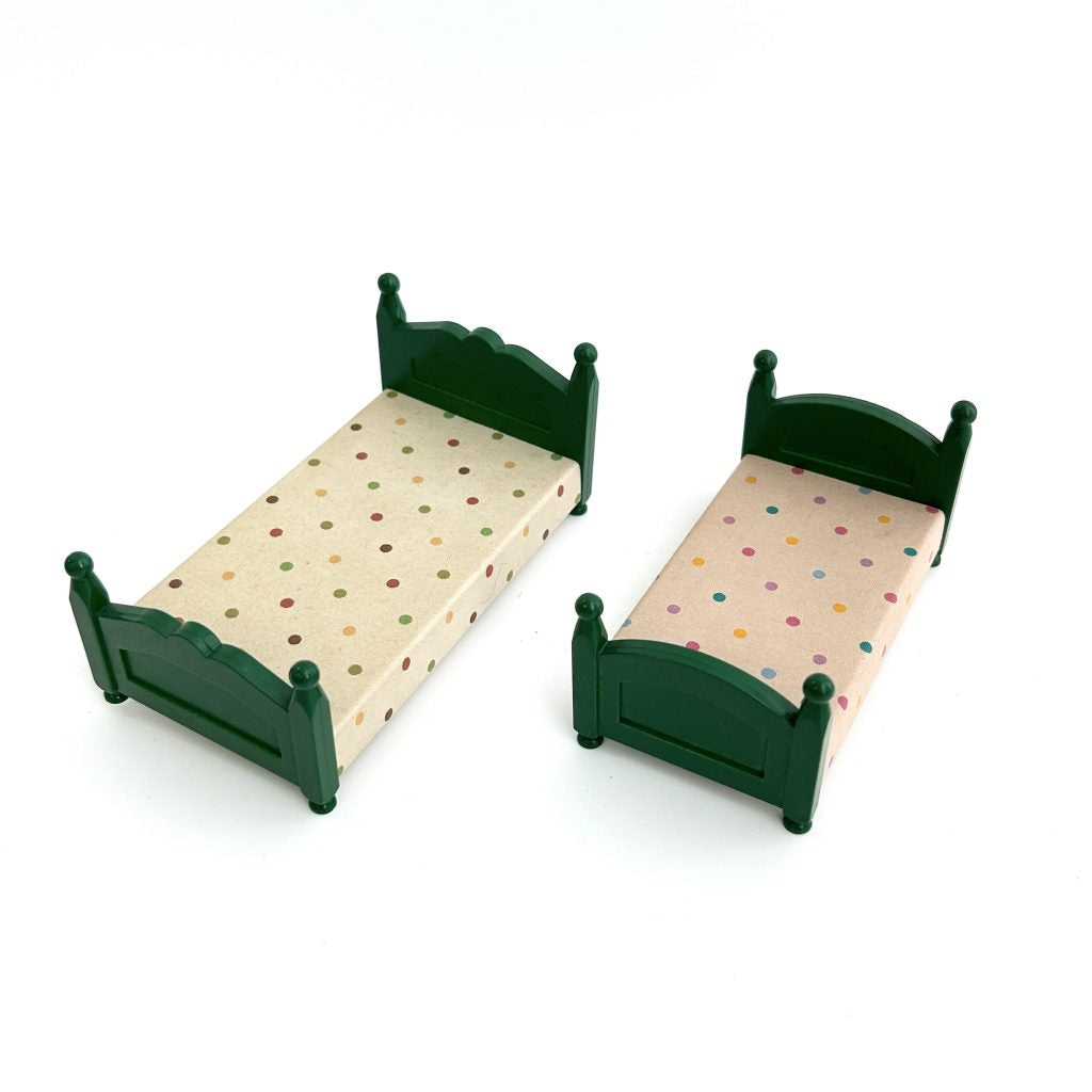 [used] Vintage Green Bed Set 1985 Sylvanian Families Calico Critters