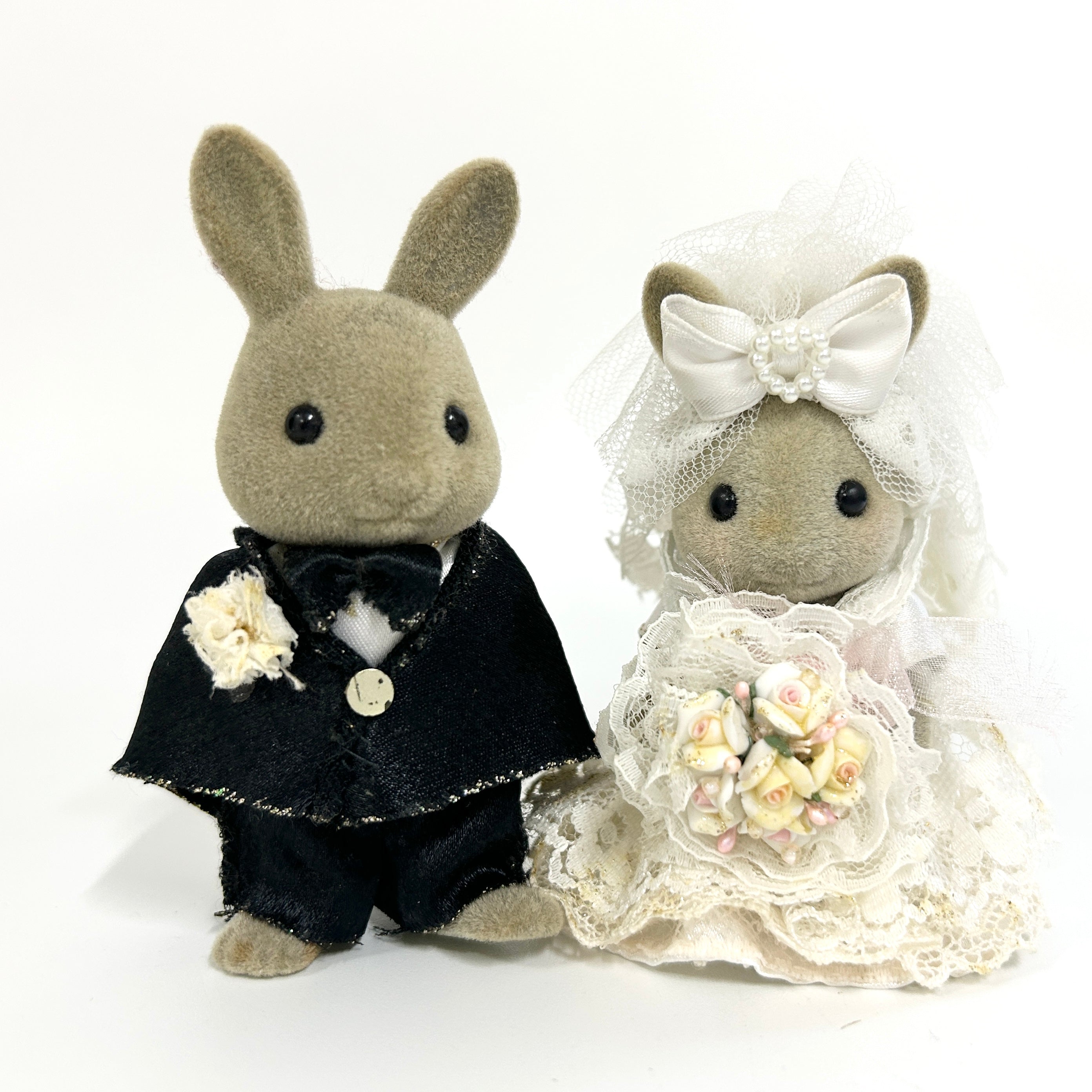 [used] Gray Rabbit Wedding Pair Set Sylvanian Families Calico Critters