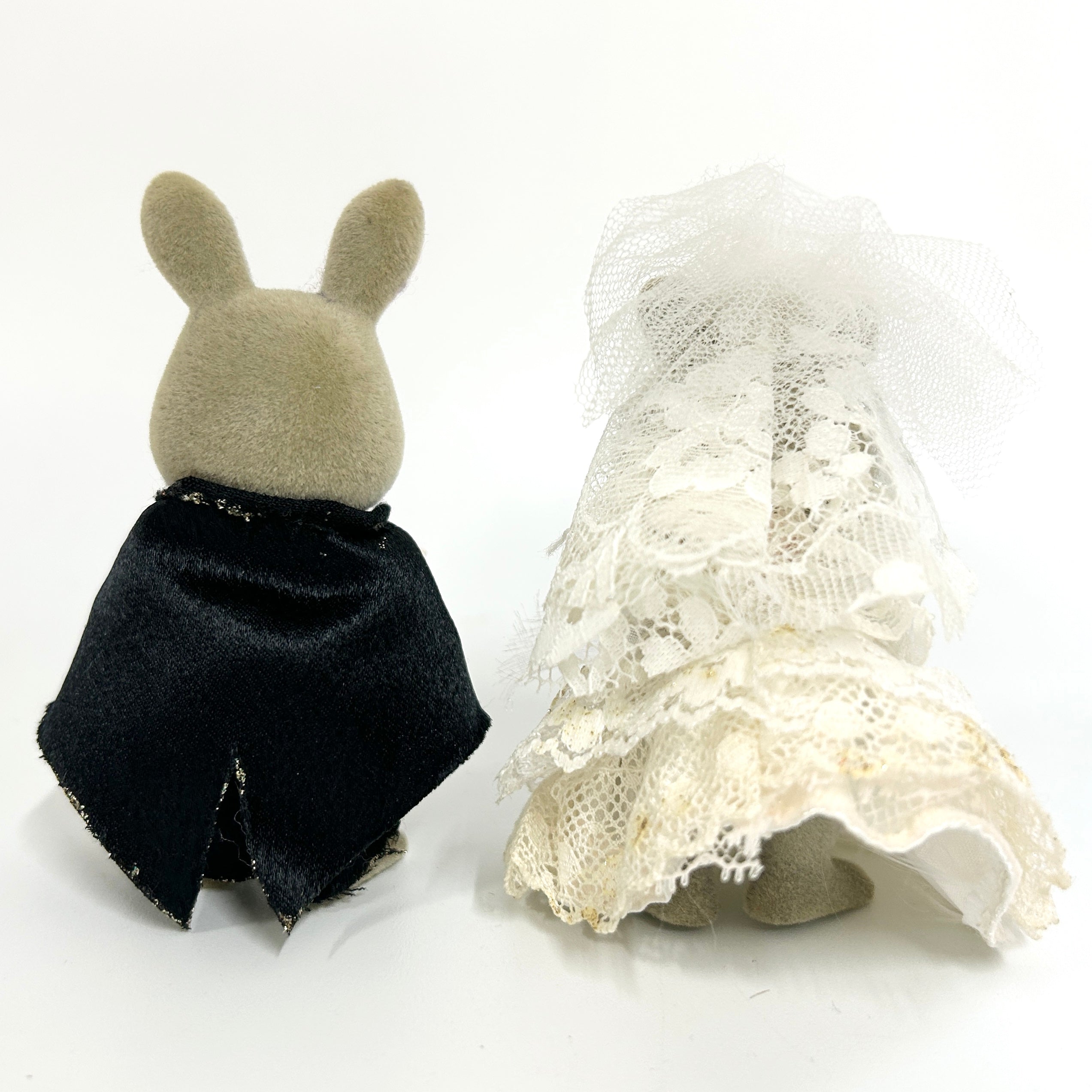[used] Gray Rabbit Wedding Pair Set Sylvanian Families Calico Critters